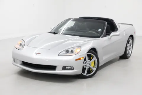 More photos of 2012 Chevrolet Corvette w/1LT at Jim Falk Motors, MO