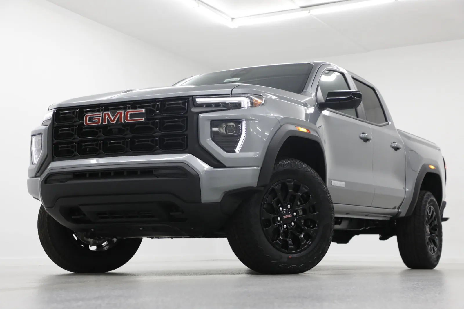 Gray 2026 GMC Canyon Elevation for sale in Clinton, MO