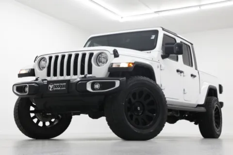 White 2021 Jeep Gladiator Overland for sale in Clinton, MO