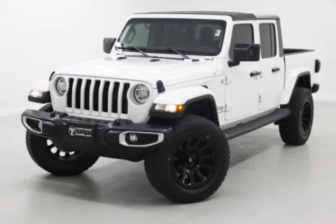 More photos of 2021 Jeep Gladiator Overland at Jim Falk Motors, MO