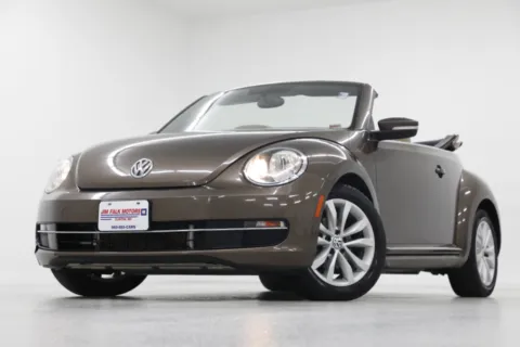 Brown 2013 Volkswagen Beetle Convertible 2.0L TDI for sale in Clinton, MO