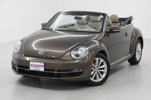 More photos of 2013 Volkswagen Beetle Convertible 2.0L TDI at Jim Falk Motors, MO