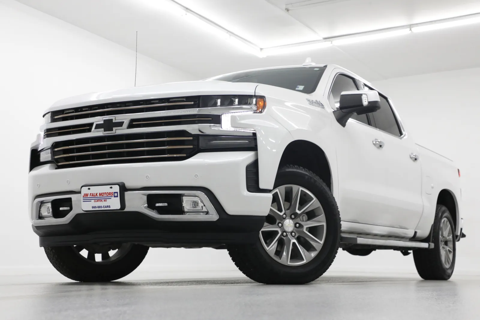 White 2021 Chevrolet Silverado 1500 High Country for sale in Clinton, MO