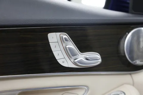 More photos of 2018 Mercedes-Benz C-Class C 300 at Jim Falk Motors, MO