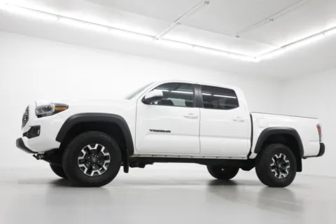 Photos of 2023 Toyota Tacoma Off-Road for sale in Clinton, MO at Jim Falk Motors