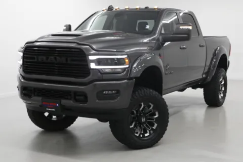 More photos of 2024 Ram 3500 Laramie at Jim Falk Motors, MO