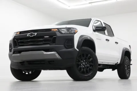 White 2026 Chevrolet Colorado Trail Boss for sale in Clinton, MO