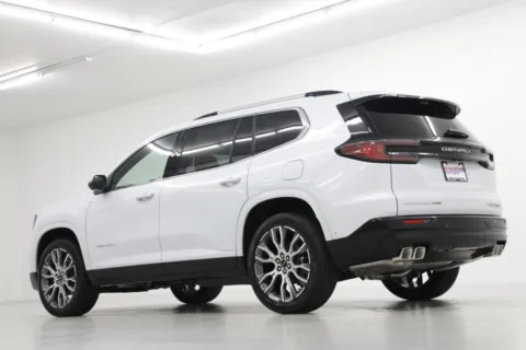 More photos of 2026 GMC Acadia Denali Ultimate at Jim Falk Motors, MO