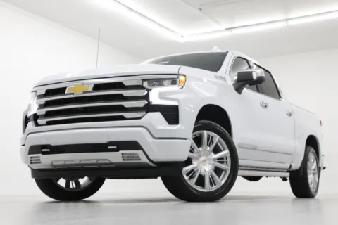 White 2026 Chevrolet Silverado 1500 High Country for sale in Clinton, MO