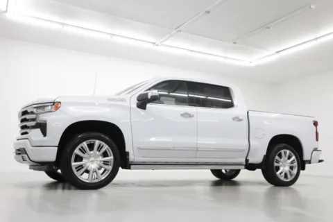 Photos of 2026 Chevrolet Silverado 1500 High Country for sale in Clinton, MO at Jim Falk Motors