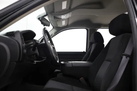 More photos of 2011 Chevrolet Silverado 1500 LT at Jim Falk Motors, MO