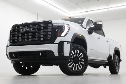 White 2026 GMC Sierra 2500HD Denali Ultimate for sale in Clinton, MO
