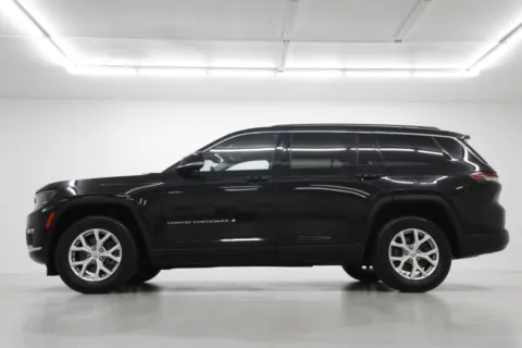 Another view of 2021 Jeep Grand Cherokee L Limited for sale in Clinton, MO at Jim Falk Motors