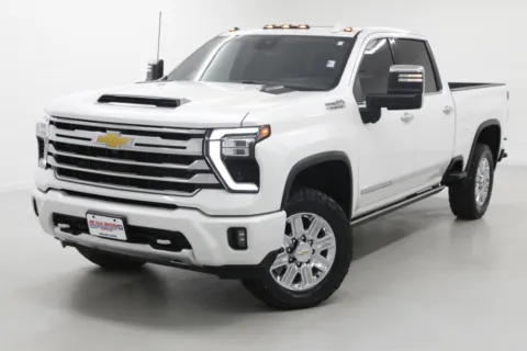 White 2024 Chevrolet Silverado 2500HD High Country for sale in Clinton, MO