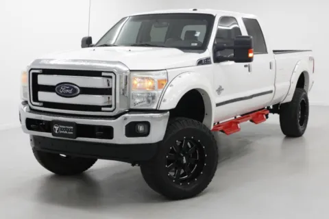 More photos of 2016 Ford Super Duty F-350 SRW Lariat at Jim Falk Motors, MO