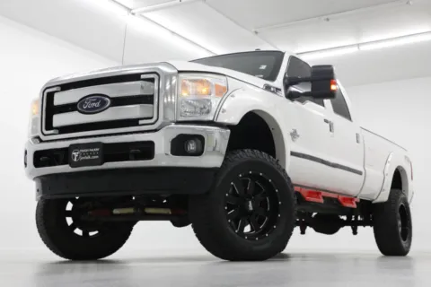 White 2016 Ford Super Duty F-350 SRW Lariat for sale in Clinton, MO