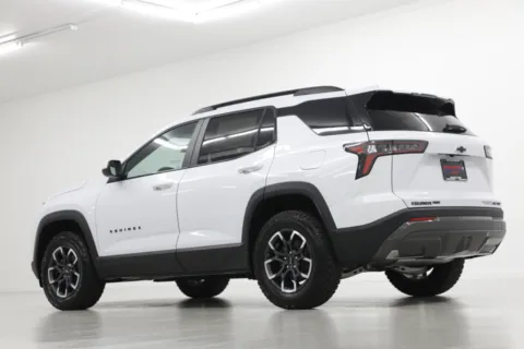 More photos of 2027 Chevrolet Equinox ACTIV at Jim Falk Motors, MO