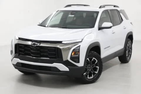More photos of 2027 Chevrolet Equinox ACTIV at Jim Falk Motors, MO