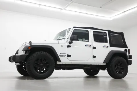 Photos of 2017 Jeep Wrangler Unlimited Sport for sale in Clinton, MO at Jim Falk Motors