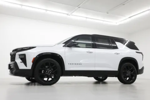 Photos of 2026 Chevrolet Traverse RS for sale in Clinton, MO at Jim Falk Motors
