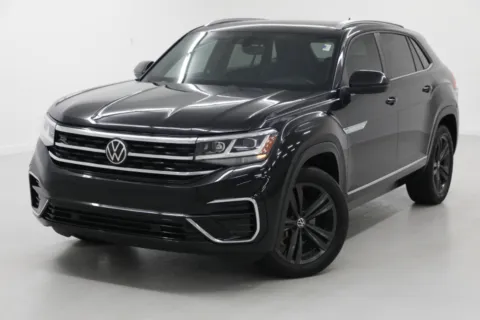 Black 2021 Volkswagen Atlas Cross Sport SE w/Technology R-Line for sale in Clinton, MO