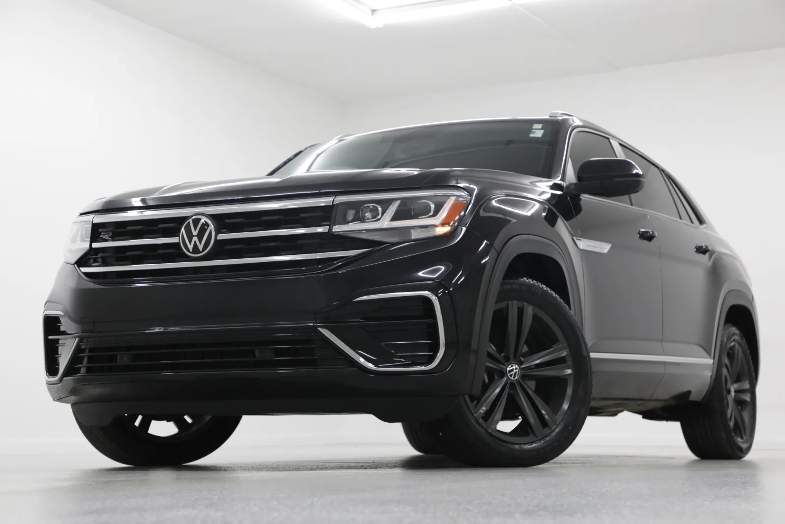 2021 Volkswagen Atlas Cross Sport SE w/Technology R-Line for sale in Clinton, MO