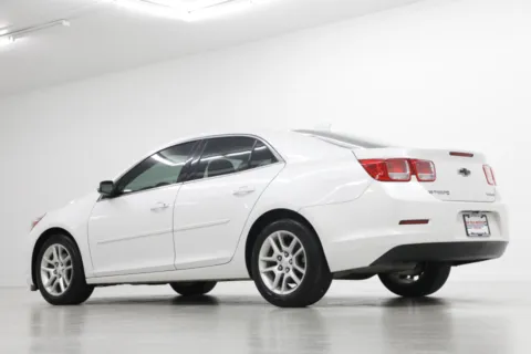 More photos of 2016 Chevrolet Malibu Limited LT at Jim Falk Motors, MO