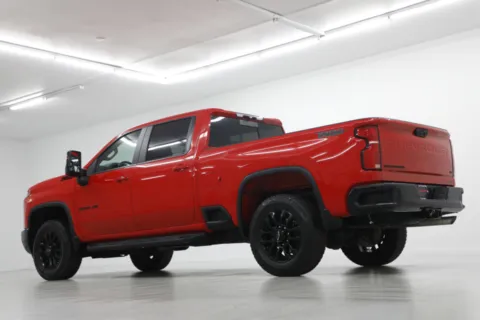 More photos of 2025 Chevrolet Silverado 2500HD LT at Jim Falk Motors, MO