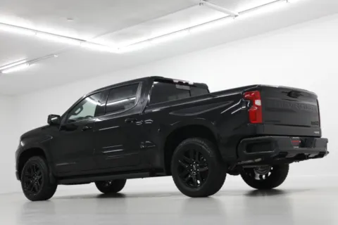 More photos of 2026 Chevrolet Silverado 1500 High Country at Jim Falk Motors, MO