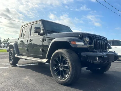 Black 2023 Jeep Gladiator High Altitude for sale in Clinton, MO