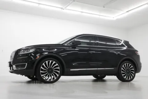 Photos of 2019 Lincoln Nautilus Black Label for sale in Clinton, MO at Jim Falk Motors