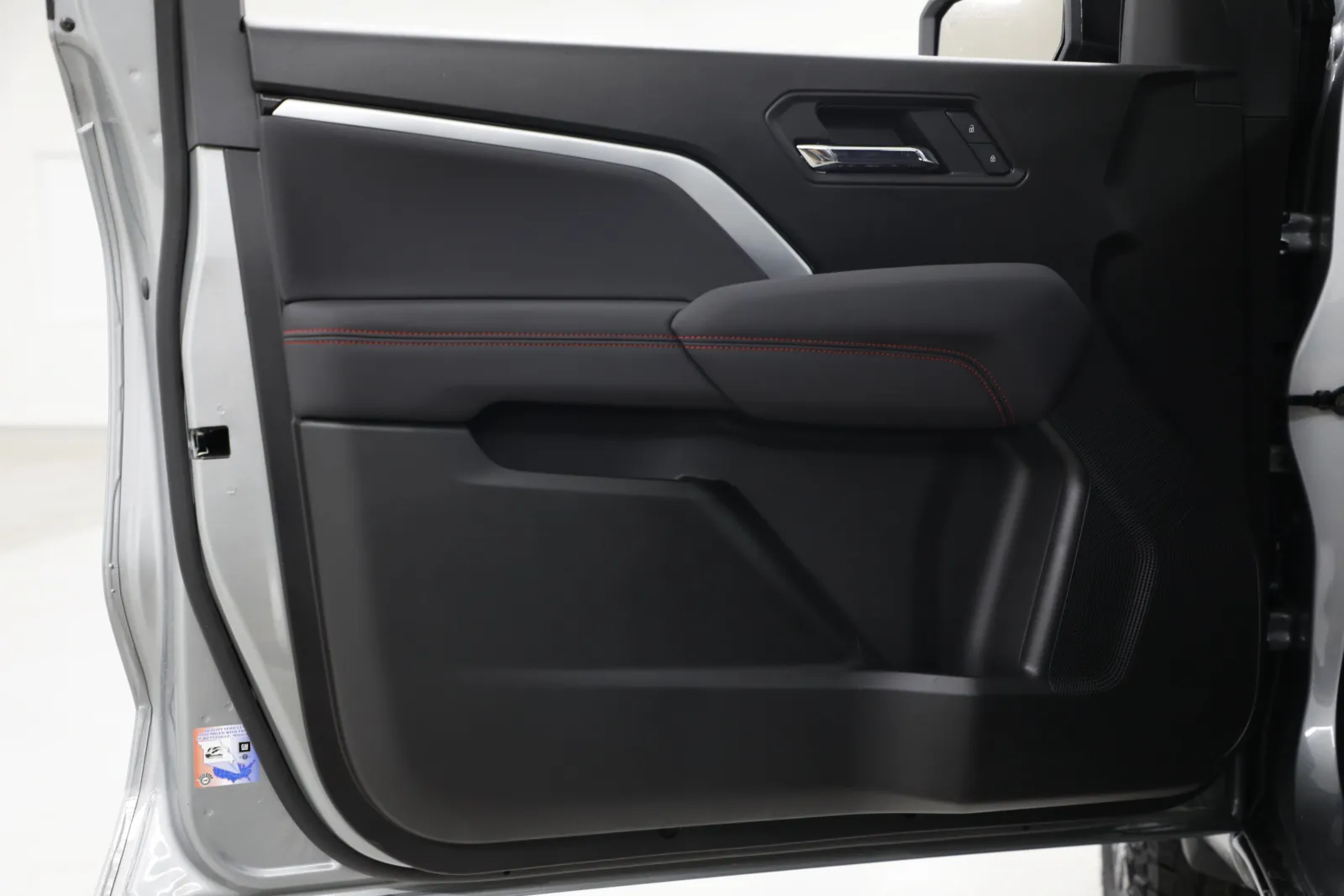2026 Chevrolet Colorado Z71 - Photo 14