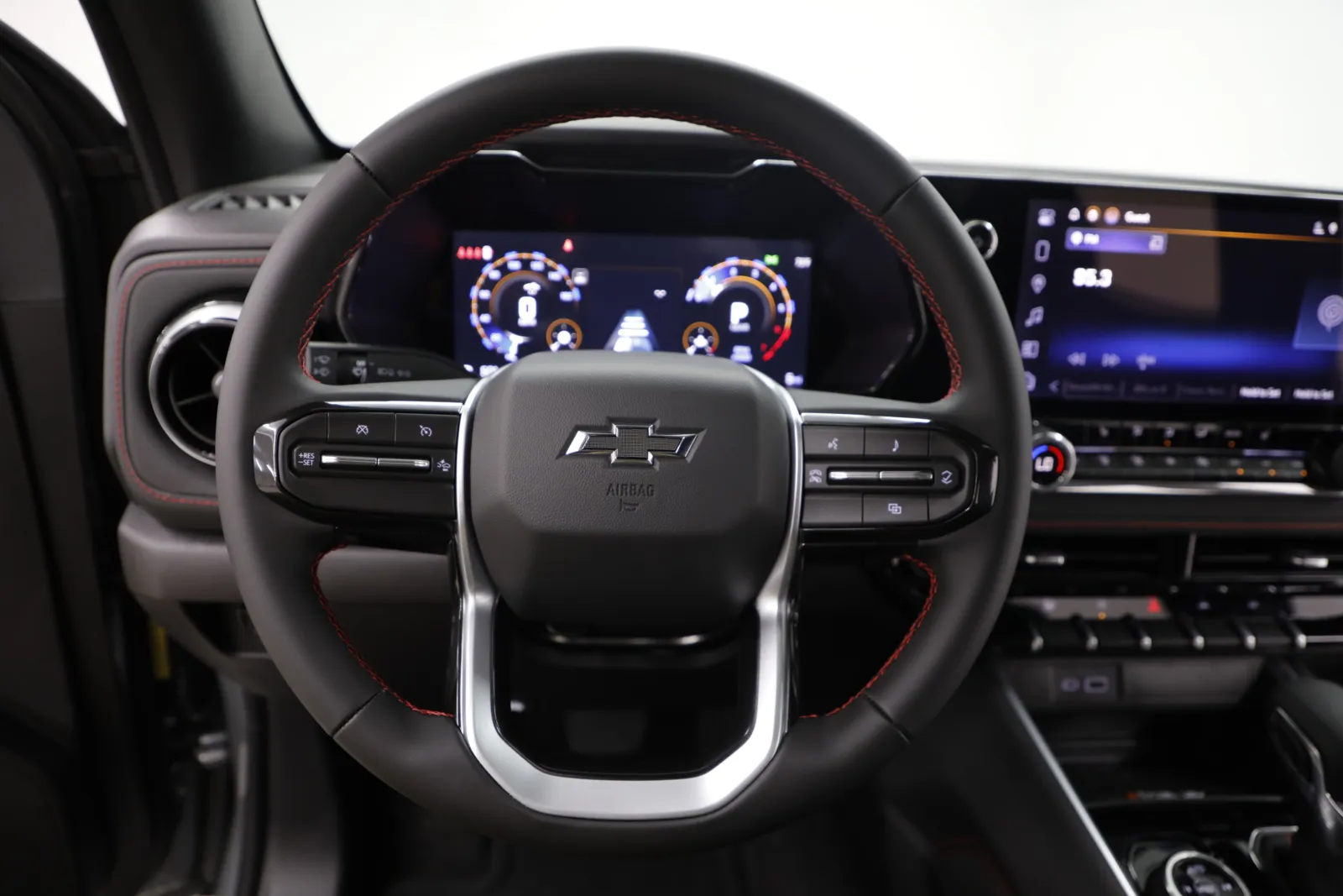 2026 Chevrolet Colorado Z71 - Photo 21