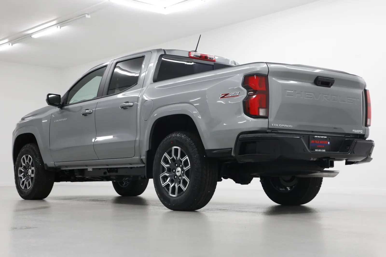 2026 Chevrolet Colorado Z71 - Photo 8