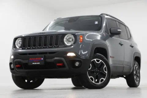 Gray 2016 Jeep Renegade Trailhawk for sale in Clinton, MO