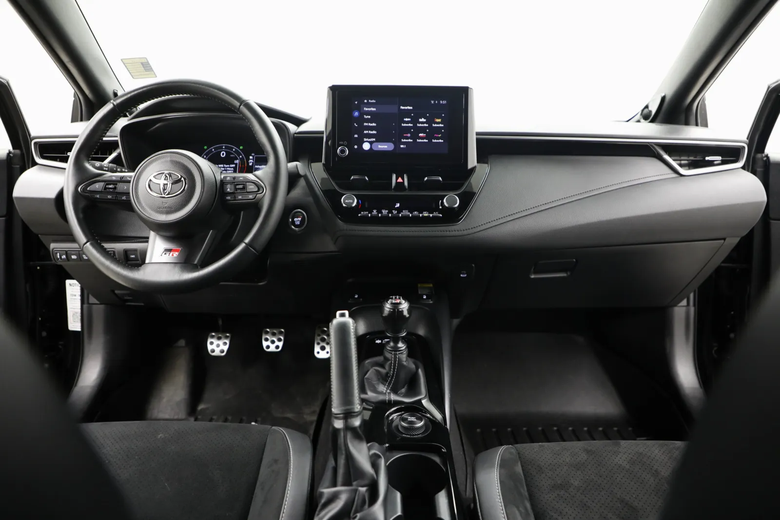 2024 Toyota GR Corolla Premium - Photo 20