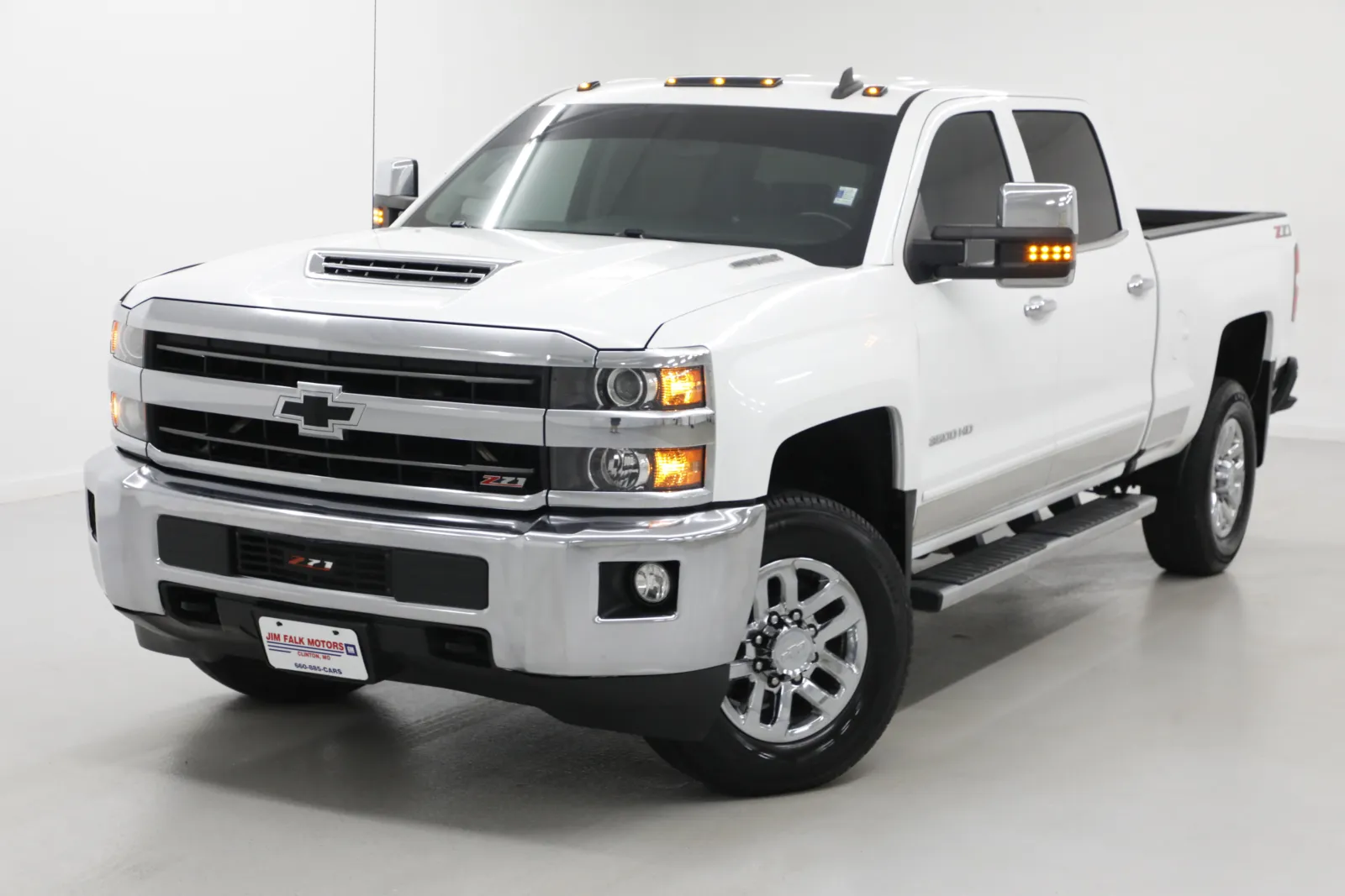 White 2019 Chevrolet Silverado 3500HD LT for sale in Clinton, MO