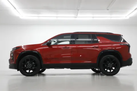 Another view of 2026 Chevrolet Traverse RS for sale in Clinton, MO at Jim Falk Motors