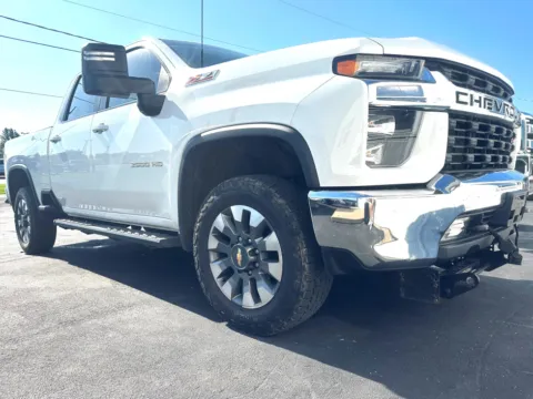 White 2022 Chevrolet Silverado 3500HD LT for sale in Clinton, MO