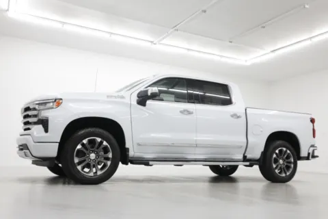 Photos of 2026 Chevrolet Silverado 1500 High Country for sale in Clinton, MO at Jim Falk Motors