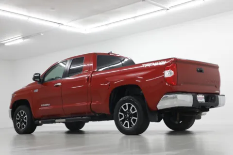 More photos of 2021 Toyota Tundra Limited at Jim Falk Motors, MO