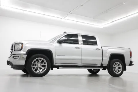 Photos of 2018 GMC Sierra 1500 SLT for sale in Clinton, MO at Jim Falk Motors