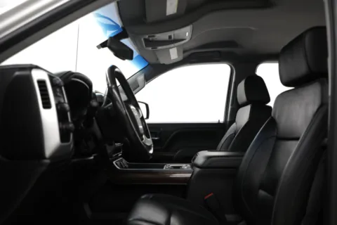 More photos of 2018 GMC Sierra 1500 SLT at Jim Falk Motors, MO