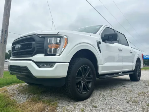 White 2021 Ford F-150 XLT for sale in Clinton, MO