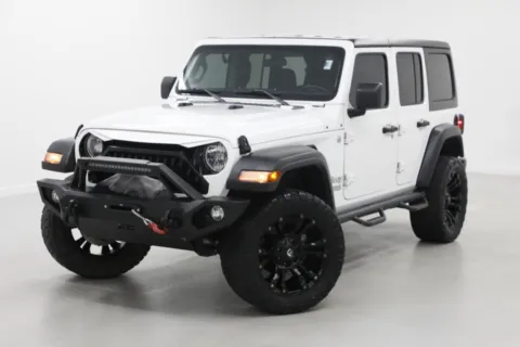 White 2018 Jeep Wrangler Unlimited Sport S for sale in Clinton, MO