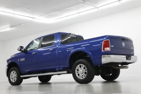More photos of 2018 Ram 3500 Laramie at Jim Falk Motors, MO