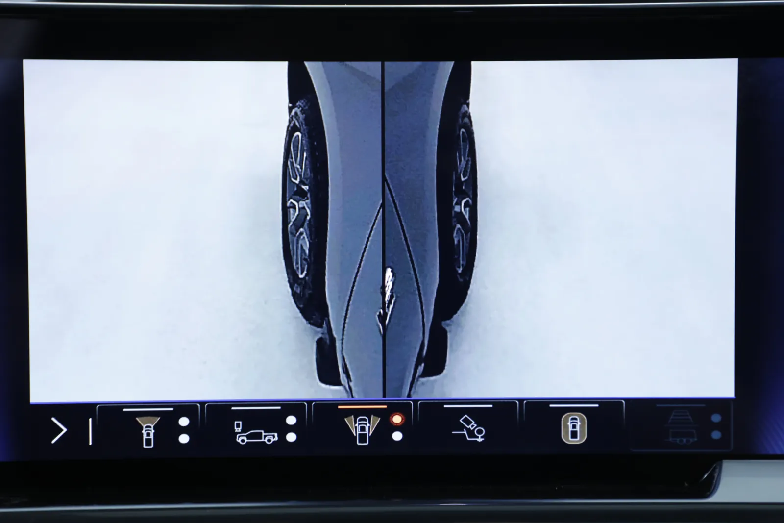 2026 Chevrolet Silverado 1500 RST - Photo 40