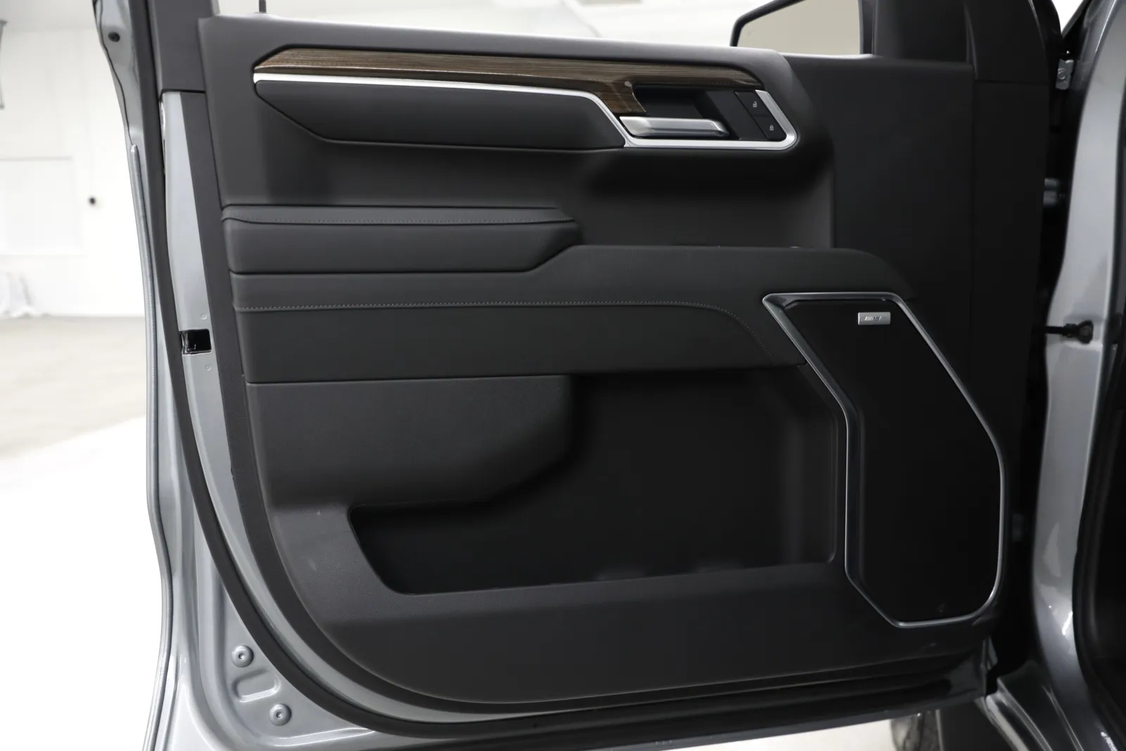 2026 Chevrolet Silverado 1500 RST - Photo 14