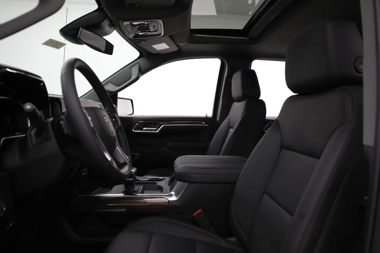 2026 Chevrolet Silverado 1500 RST - Photo 17