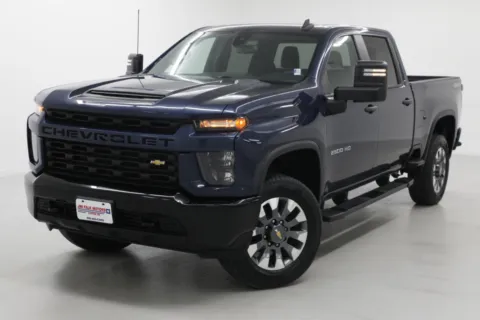 More photos of 2022 Chevrolet Silverado 2500HD Custom at Jim Falk Motors, MO